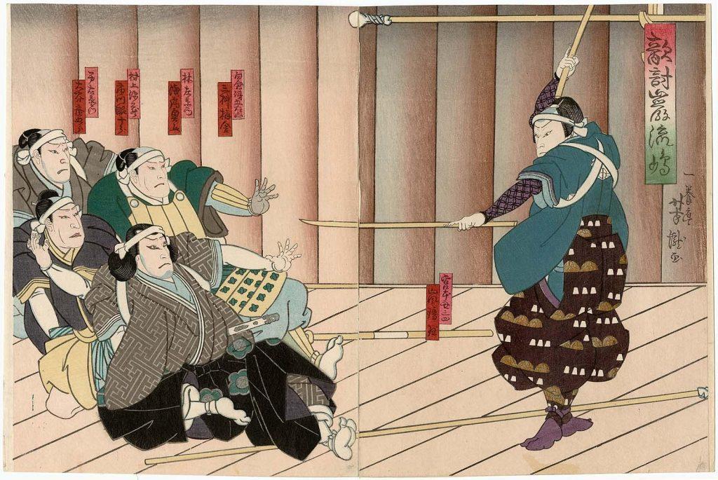 representación de Miyamoto Musashi luchando con bokkens frente a cuatro enemigos armados con katanas